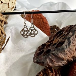 🔥Bundle 3 for $30🔥 Earrings - Bundle and save!!